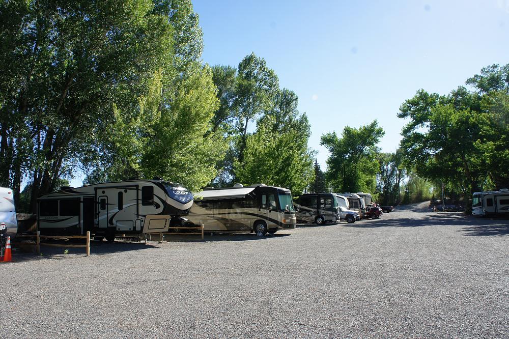 Riverbend RV Park and Cabins